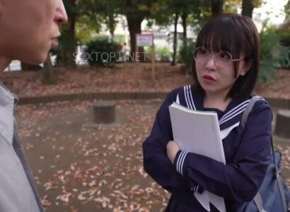 Anh chàng giả làm sinh viên bách khoa lừa em nữ sinh ngây ngô vào khách sạn dạy học Anh chàng giả làm sinh viên bách khoa lừa em nữ sinh ngây ngô vào khách sạn dạy học