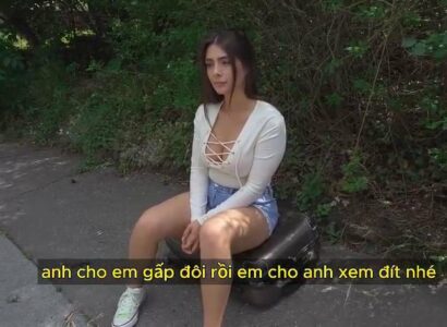 Anh zai tốt bụng giúp đỡ cô bé đang gặp khó khăn Anh zai tốt bụng giúp đỡ cô bé đang gặp khó khăn