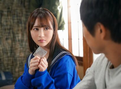 Cô bạn thân cầm trên tay chiếc “bao cao su” nhờ tôi giúp vì lần đầu có bạn trai Cô bạn thân cầm trên tay chiếc “bao cao su” nhờ tôi giúp vì lần đầu có bạn trai