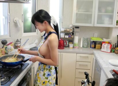 Dịch vụ chăm sóc, chiều chuộng từ A-Z tận nhà cho các quý ông giàu có Dịch vụ chăm sóc, chiều chuộng từ A-Z tận nhà cho các quý ông giàu có