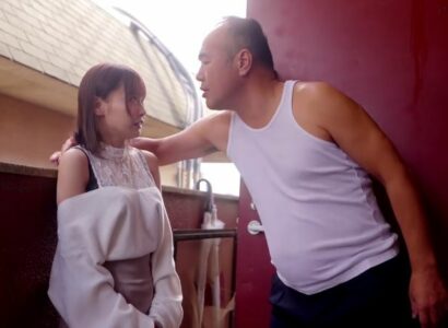 Gõ cửa phàn nàn về mùi hôi  từ căn hộ gã hàng xóm thì bị bắt cóc Gõ cửa phàn nàn về mùi hôi  từ căn hộ gã hàng xóm thì bị bắt cóc