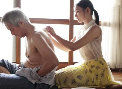 Nàng dâu xinh đẹp về quê chăm sóc bố chồng nhưng bố đã thiếu thốn quá lâu Nàng dâu xinh đẹp về quê chăm sóc bố chồng nhưng bố đã thiếu thốn quá lâu