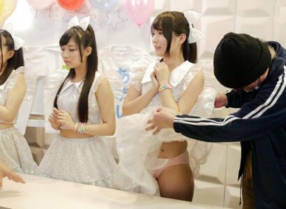 Người đàn ông có thể ngưng thời gian để thoải mái dí mấy em idol Người đàn ông có thể ngưng thời gian để thoải mái dí mấy em idol