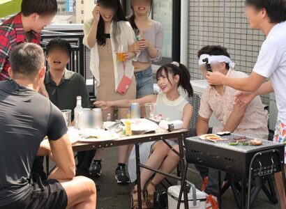 Phát hiện người yêu bị bạn học chuốc say và thác loạn trong bữa tiệc BBQ Phát hiện người yêu bị bạn học chuốc say và thác loạn trong bữa tiệc BBQ