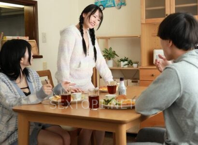 Thanh niên số hưởng đến nhà bạn gái chơi bị em gái cô ấy dâm gấp đôi chị gạ địt Thanh niên số hưởng đến nhà bạn gái chơi bị em gái cô ấy dâm gấp đôi chị gạ địt