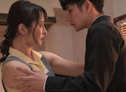 Tình yêu của cậu con trai với mẹ khi bố luôn đi làm về lúc nữa đêm Tình yêu của cậu con trai với mẹ khi bố luôn đi làm về lúc nữa đêm