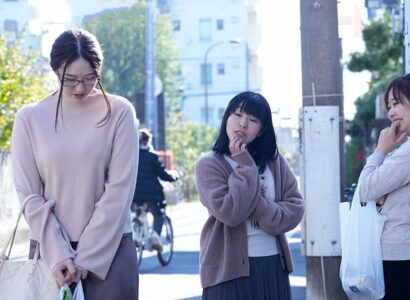 Trả thù mấy mụ hàng xóm thường xuyên nói xấu bằng cách “cướp chồng ả ta” Trả thù mấy mụ hàng xóm thường xuyên nói xấu bằng cách “cướp chồng ả ta”